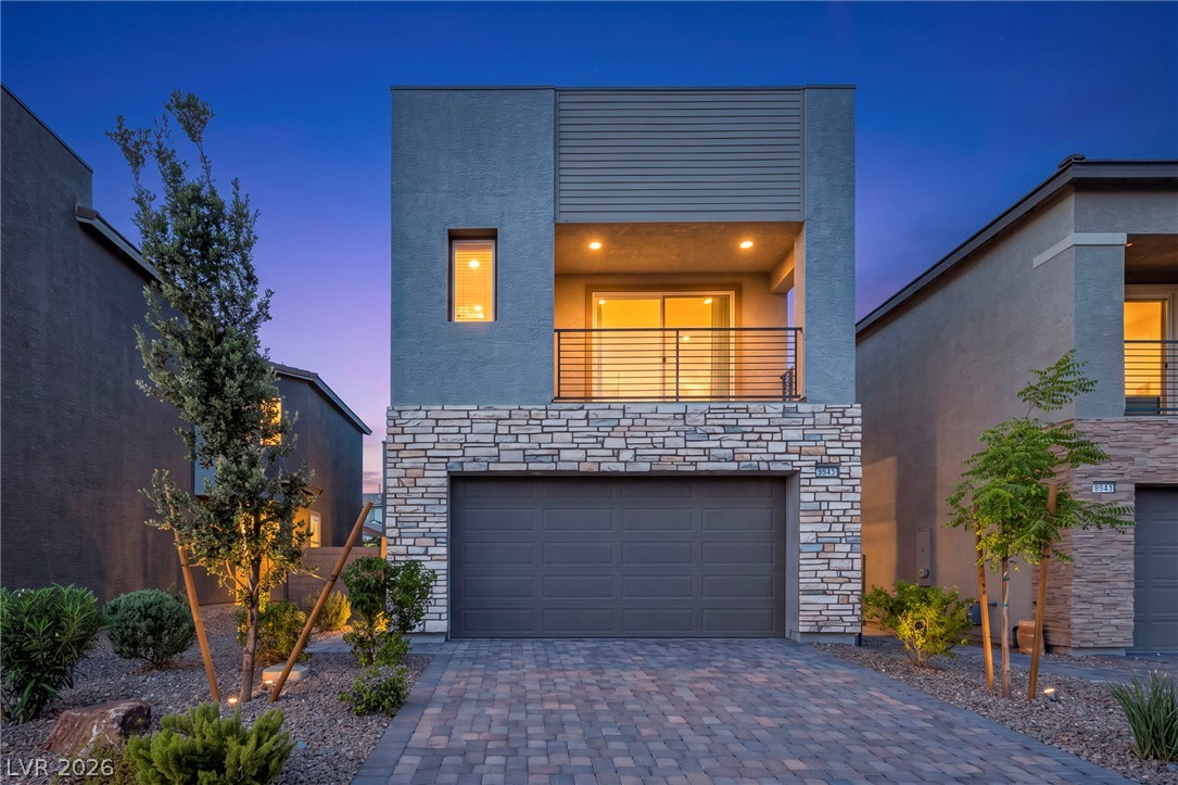 8843 Roadrunner Ravine Street Las Vegas NV 89166