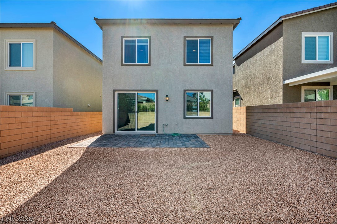 8843 Roadrunner Ravine Street Las Vegas NV 89166