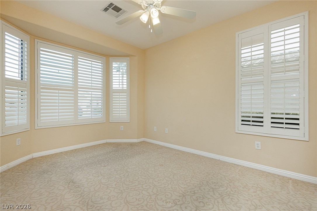 5123 Vincitor Street Las Vegas NV 89135
