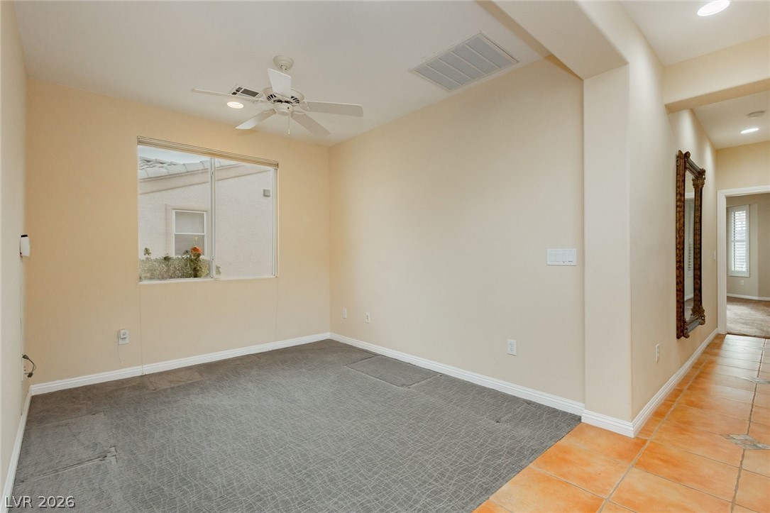 5123 Vincitor Street Las Vegas NV 89135