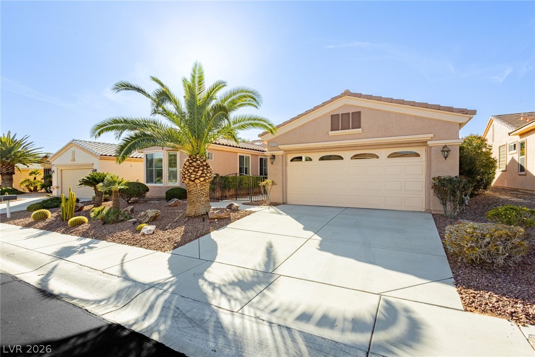 5123 Vincitor Street Las Vegas NV 89135