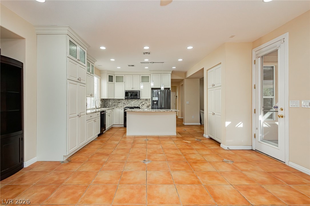 5123 Vincitor Street Las Vegas NV 89135