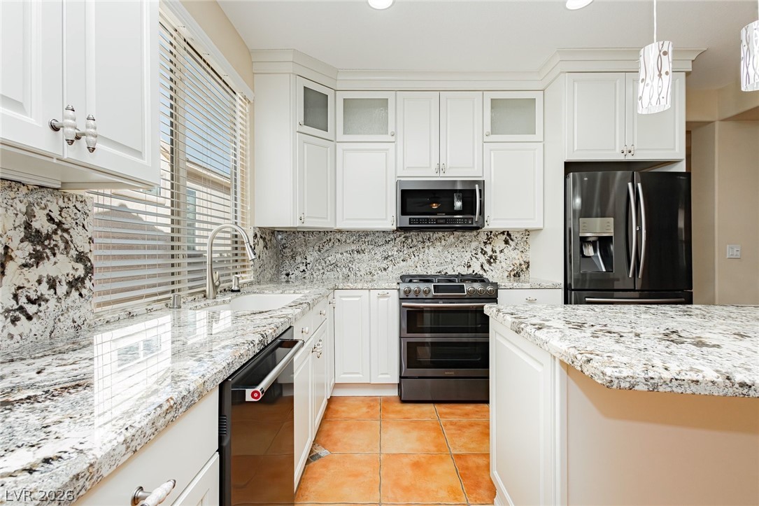 5123 Vincitor Street Las Vegas NV 89135