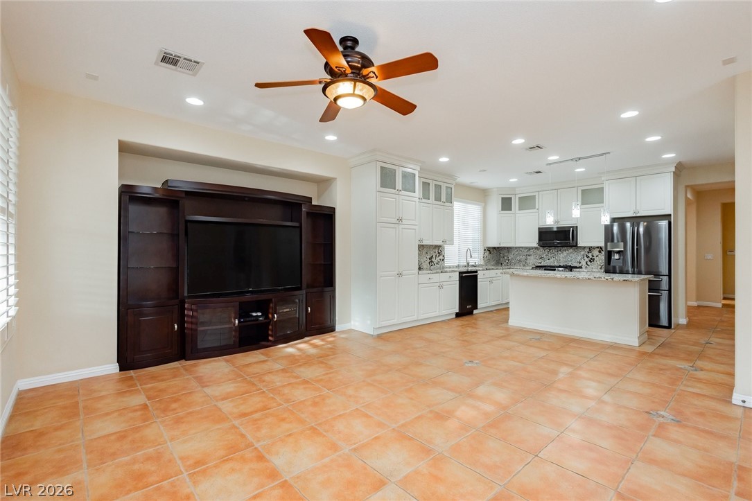 5123 Vincitor Street Las Vegas NV 89135