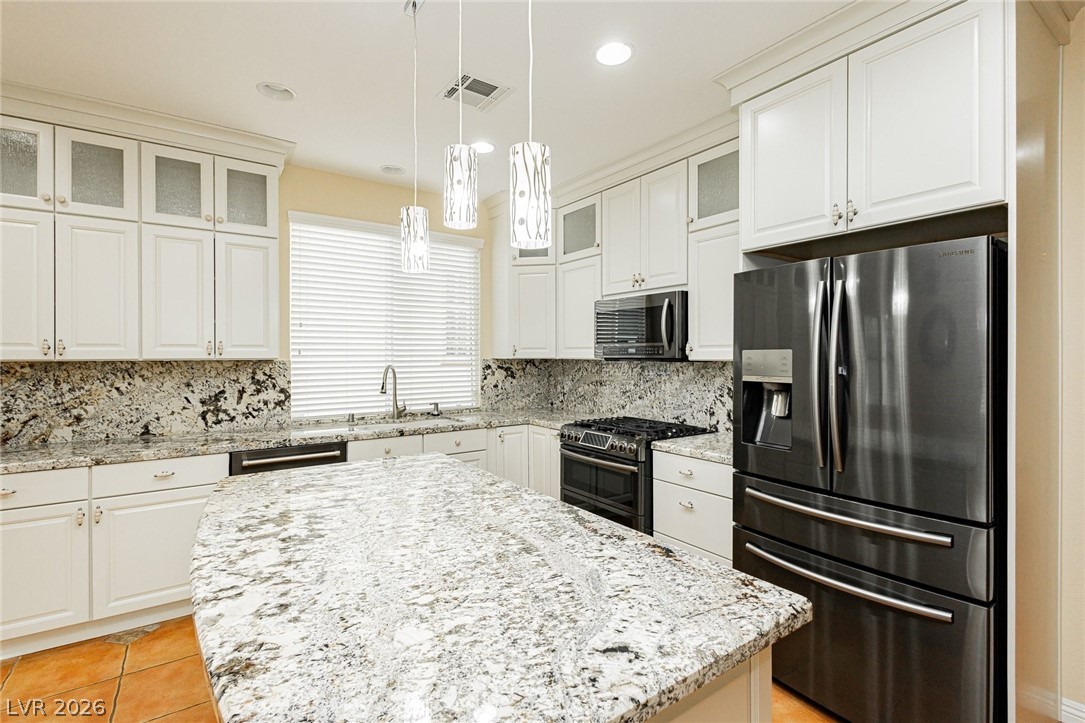 5123 Vincitor Street Las Vegas NV 89135