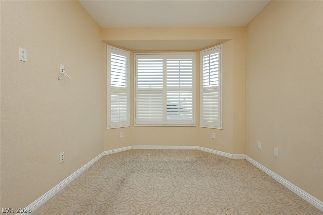 5123 Vincitor Street Las Vegas NV 89135