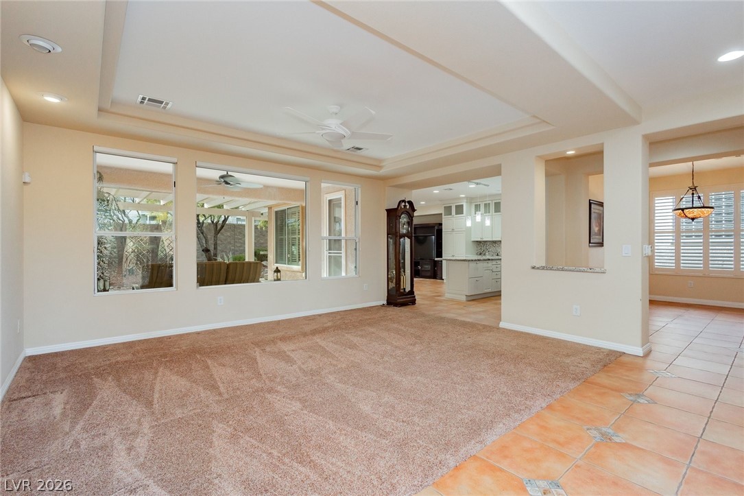 5123 Vincitor Street Las Vegas NV 89135