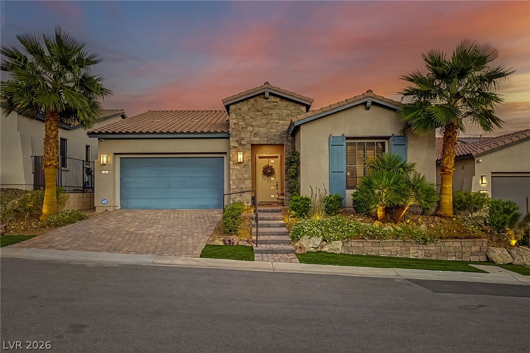 24 Cliffwater Street Henderson NV 89011