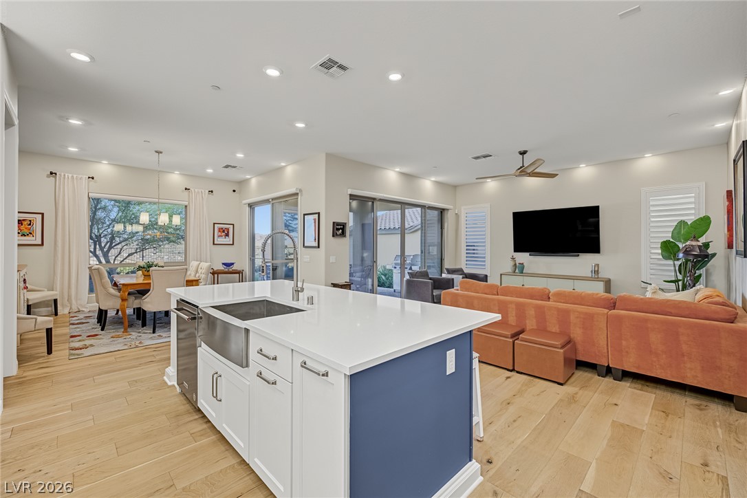 24 Cliffwater Street Henderson NV 89011