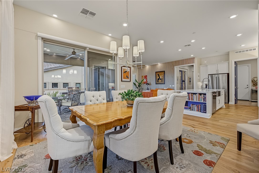 24 Cliffwater Street Henderson NV 89011