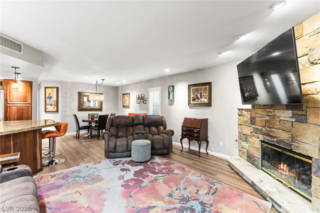 2710 Knightsbridge Road Henderson NV 89074