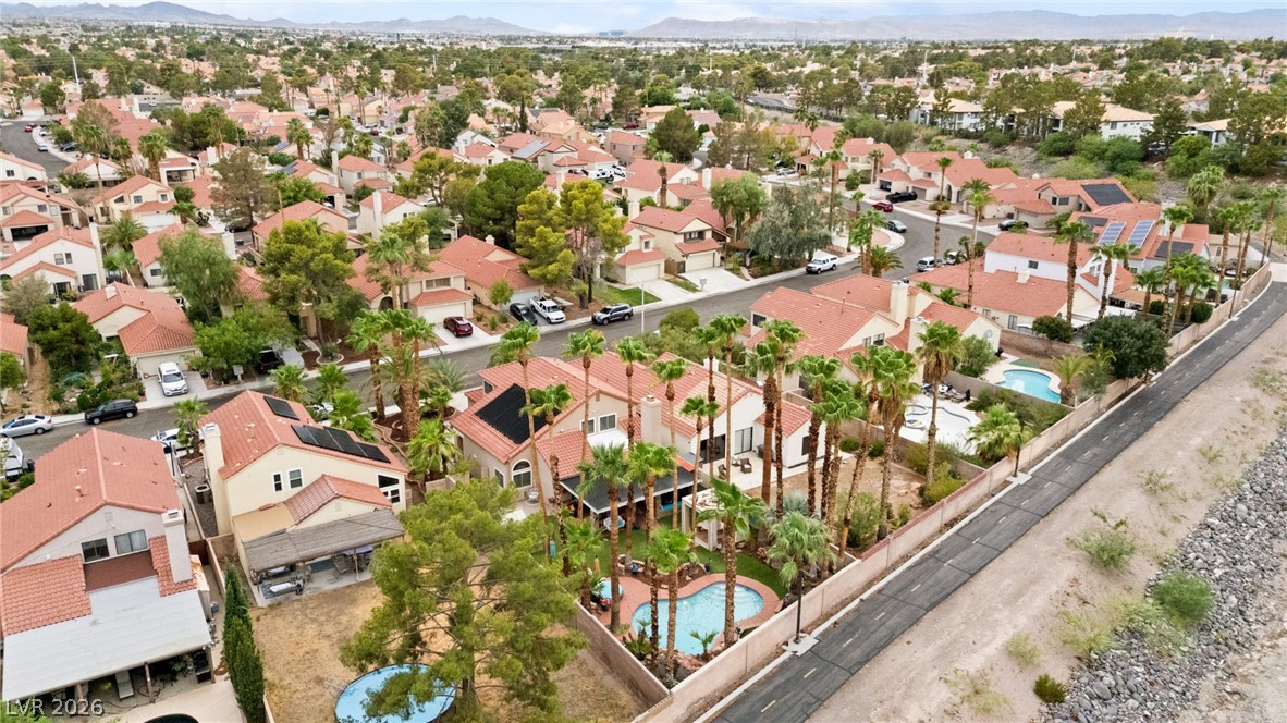 2710 Knightsbridge Road Henderson NV 89074