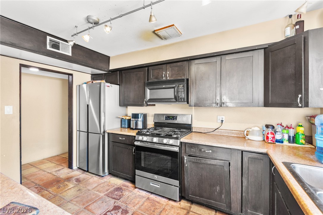 816 Antigua Street Las Vegas NV 89145