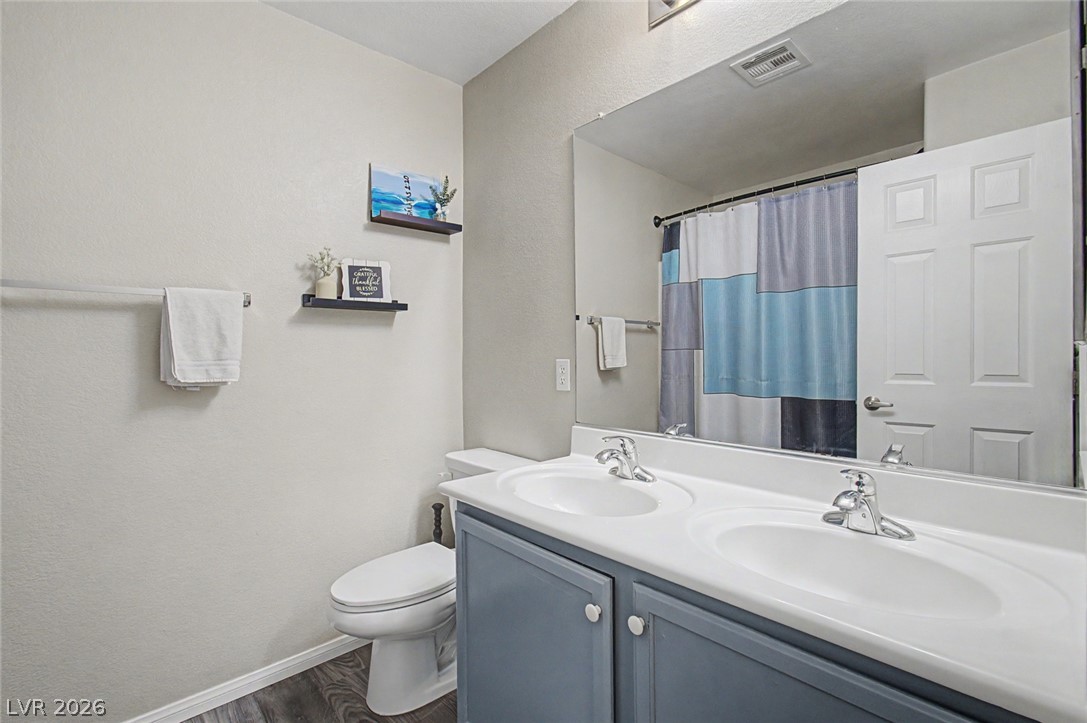 2424 Taragato Avenue Henderson NV 89052