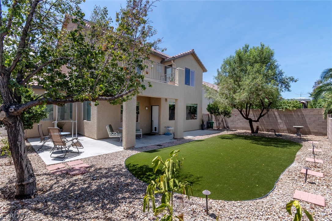2424 Taragato Avenue Henderson NV 89052