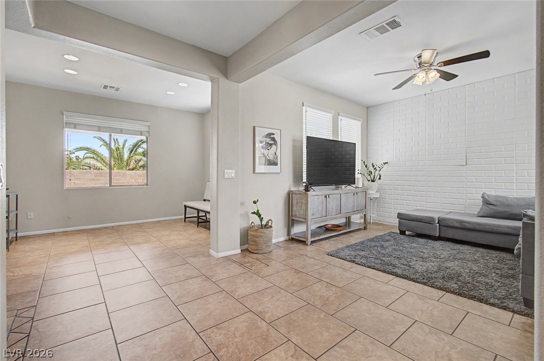 2424 Taragato Avenue Henderson NV 89052