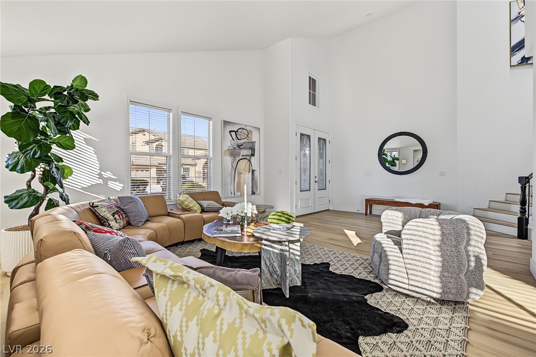379 Autumn Hue Avenue Las Vegas NV 89123