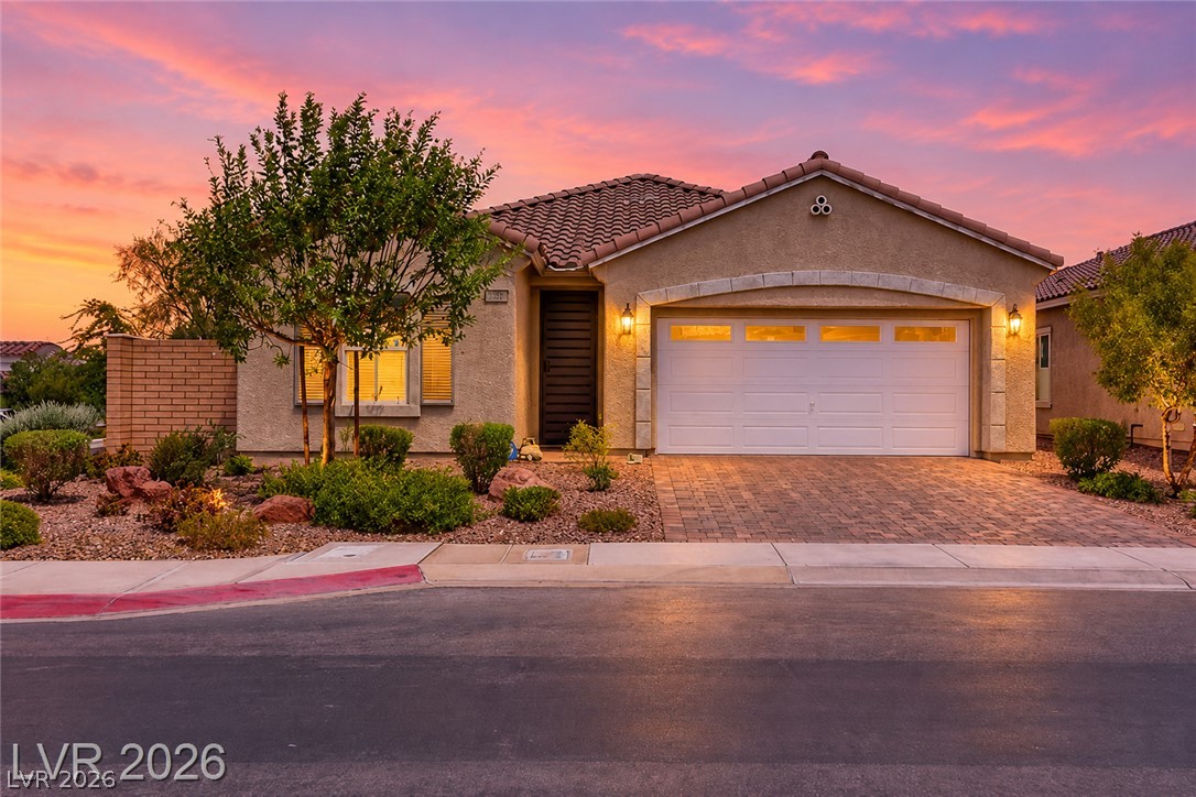 72 Summer Rhapsody Avenue Henderson NV 89015