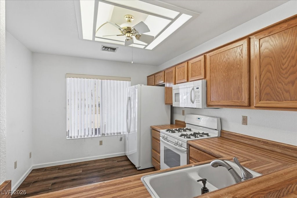 9521 Gold Bank Drive Las Vegas NV 89134