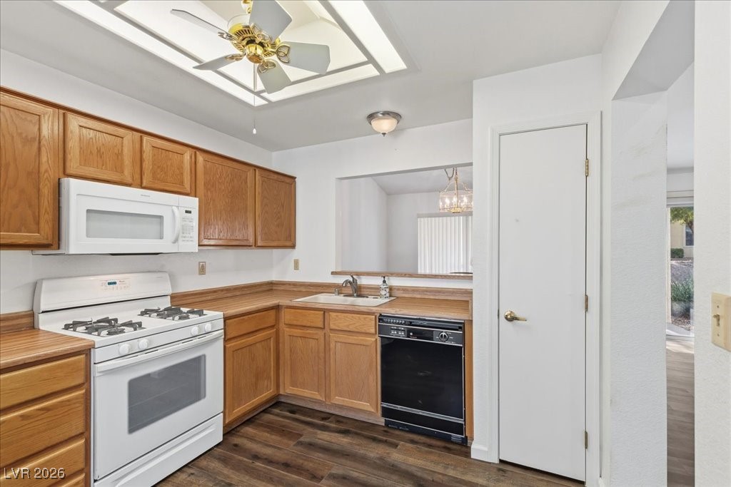 9521 Gold Bank Drive Las Vegas NV 89134