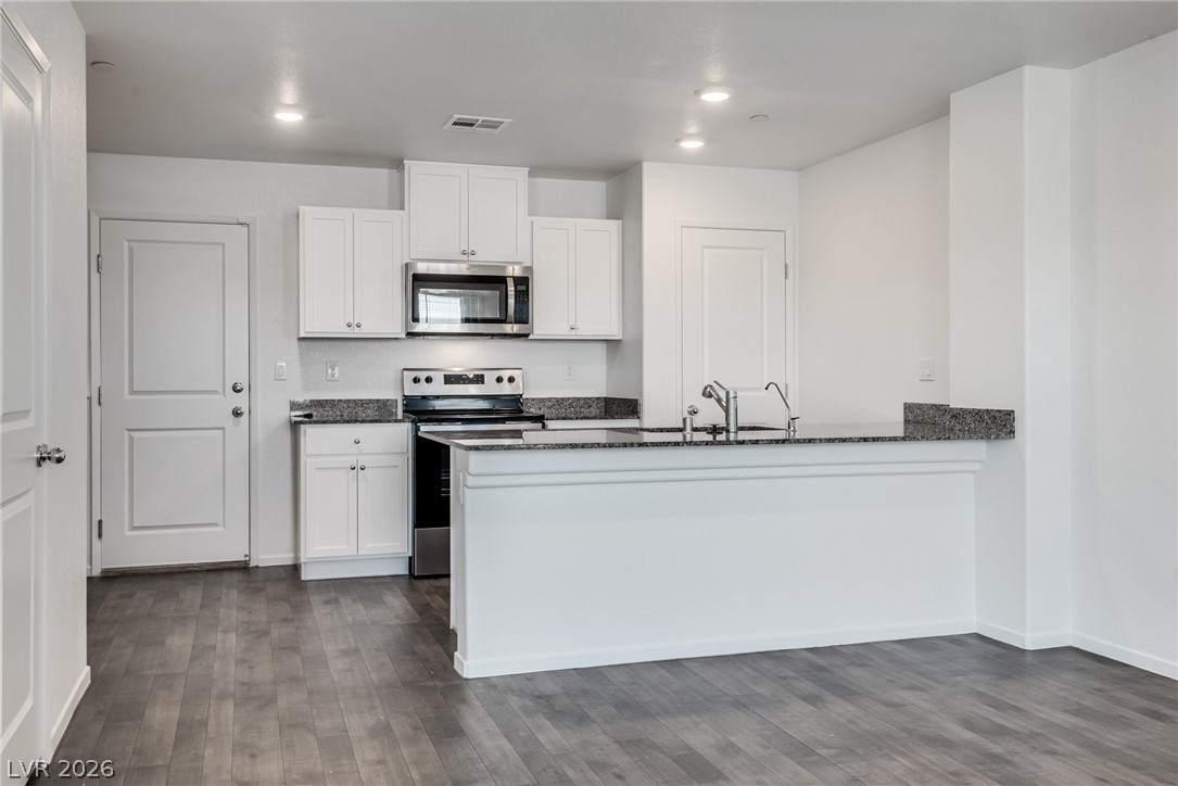 1114 Scarlet Sparrow Street Henderson NV 89011