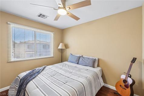 9957 Keephills Street Las Vegas NV 89183