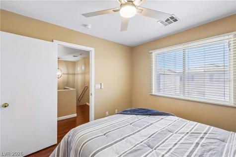 9957 Keephills Street Las Vegas NV 89183