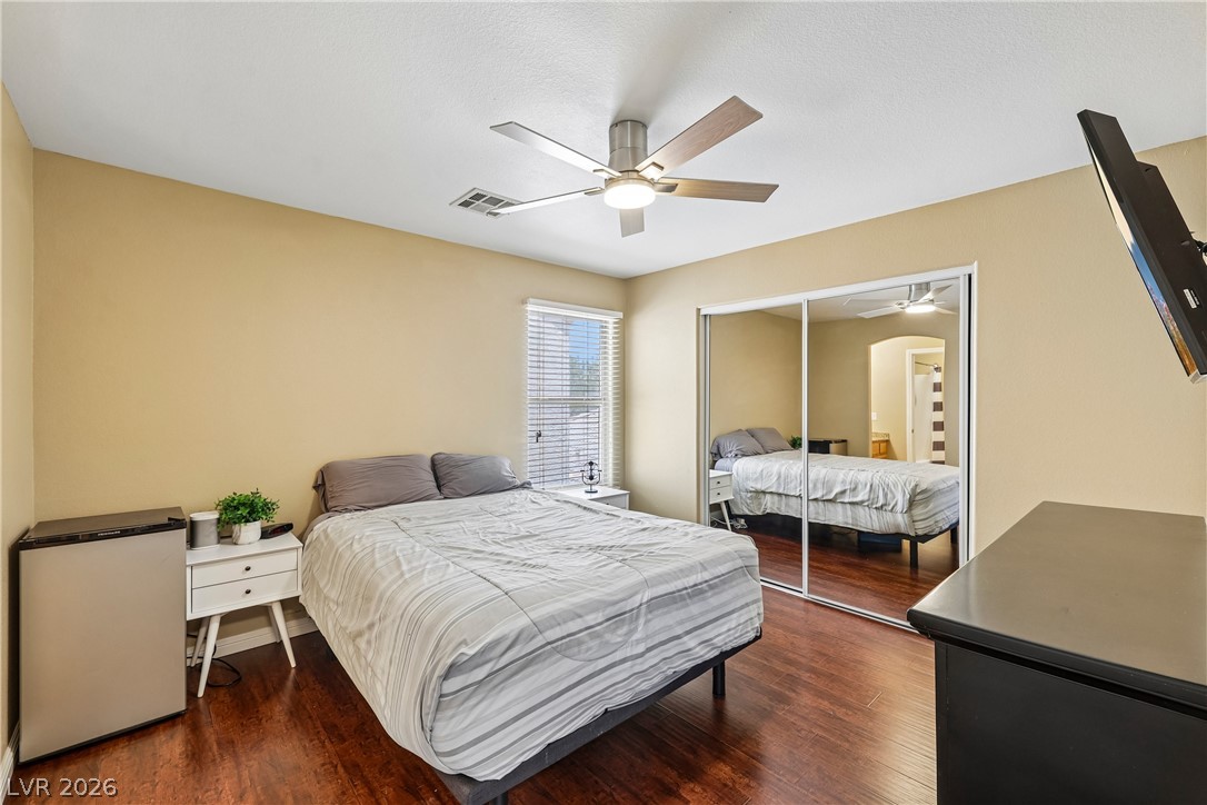 9957 Keephills Street Las Vegas NV 89183