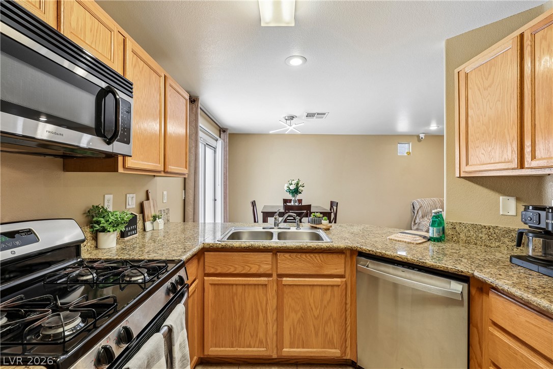 9957 Keephills Street Las Vegas NV 89183