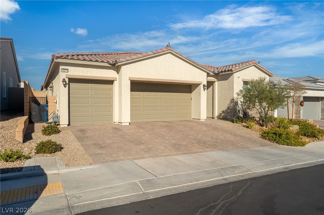10214 Meandering Dell Street Las Vegas NV 89166