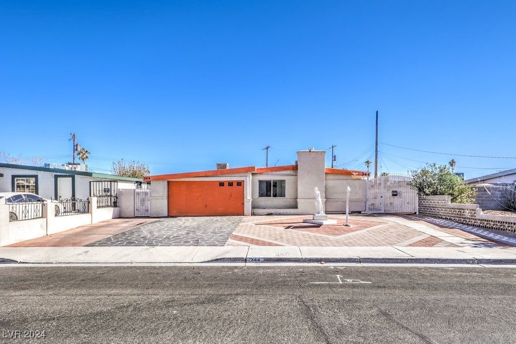344 Yosemite Street Las Vegas NV 89107
