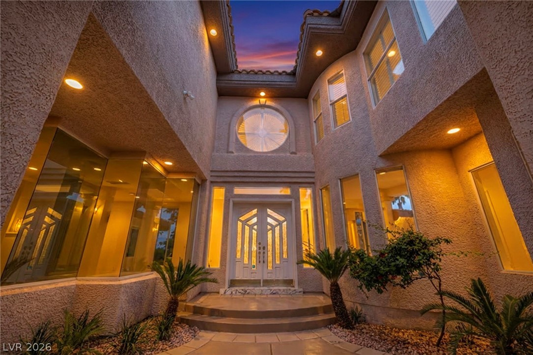 8798 Big Bluff Avenue Las Vegas NV 89148