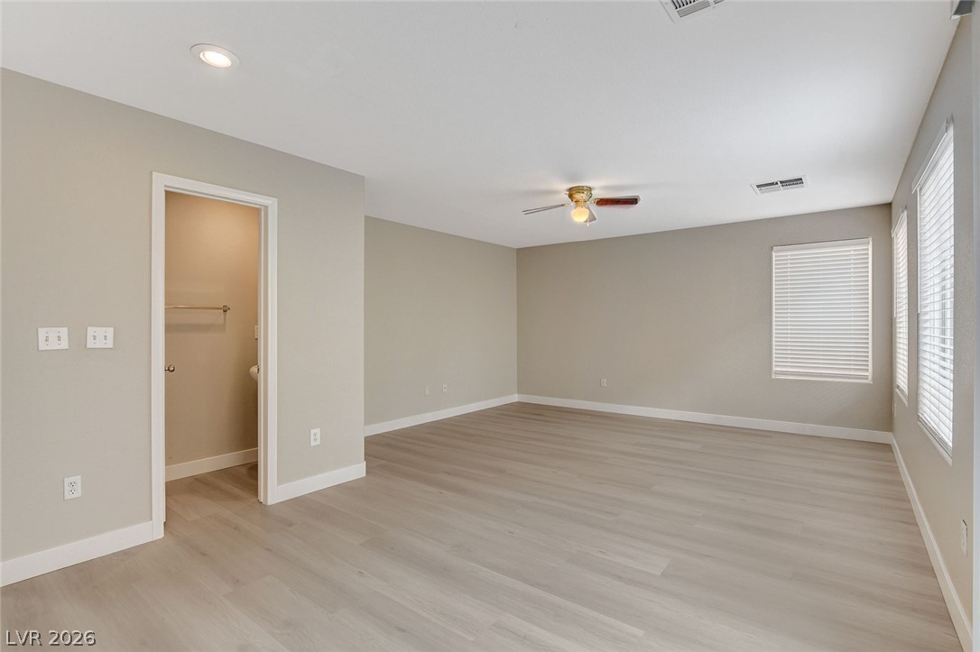 4997 Tioga Pass Avenue Las Vegas NV 89139