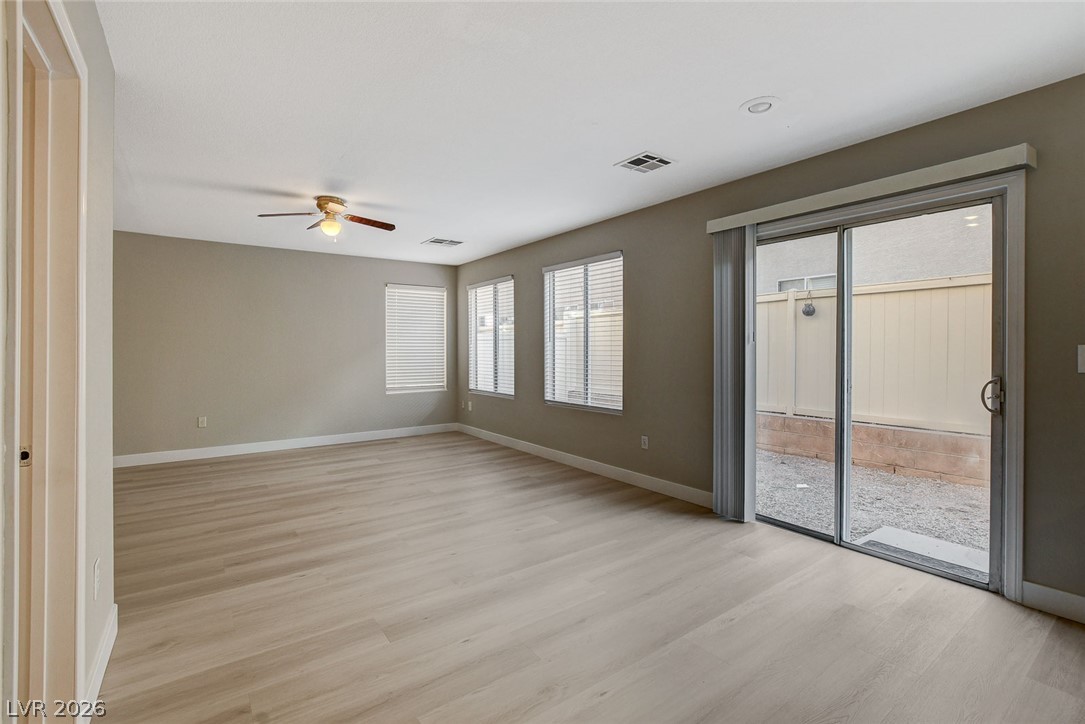 4997 Tioga Pass Avenue Las Vegas NV 89139