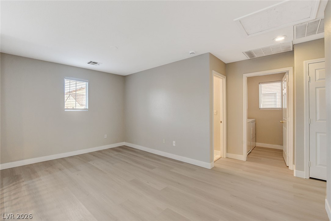 4997 Tioga Pass Avenue Las Vegas NV 89139