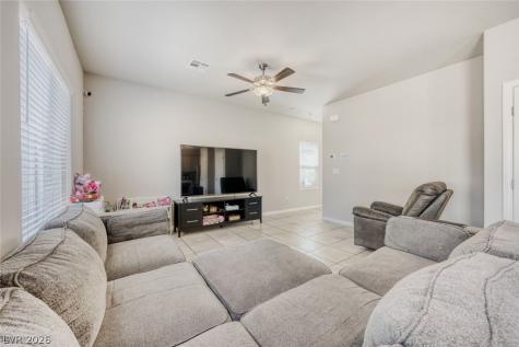 7236 Glimmer Point Street North Las Vegas NV 89084