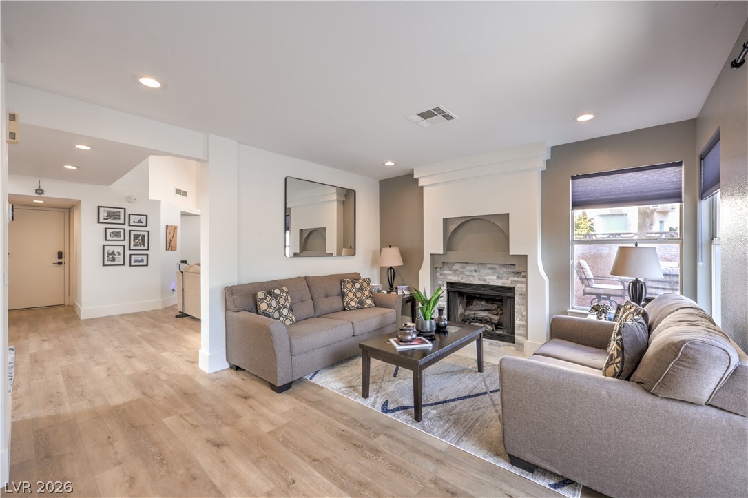 8352 Shore Breeze Drive Las Vegas NV 89128