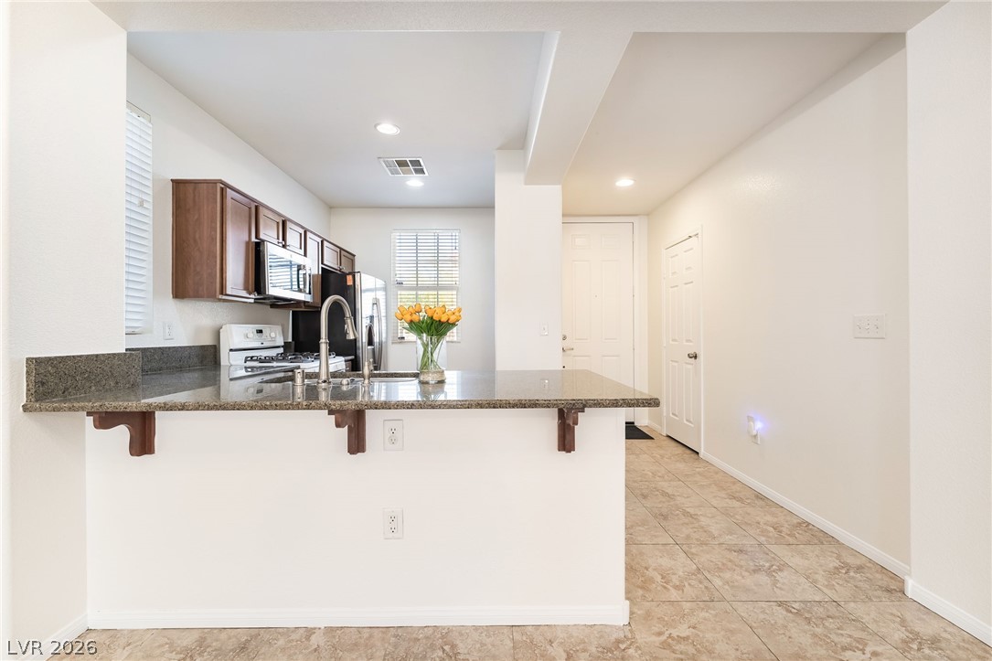 9149 White Rock Peak Street Las Vegas NV 89113