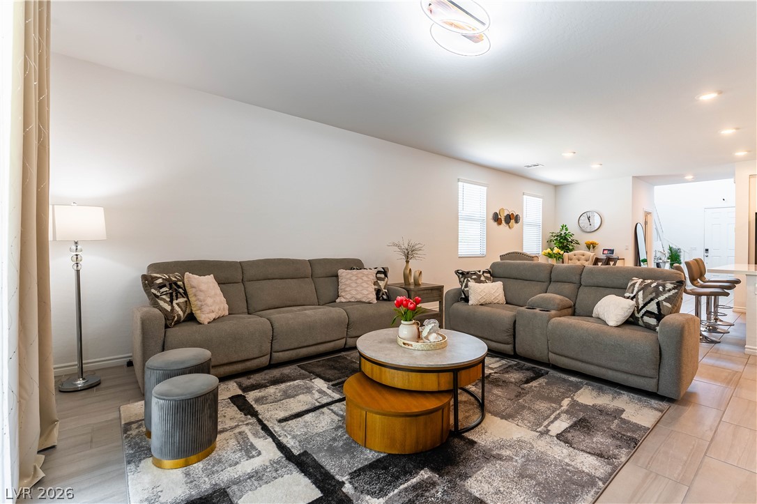 6807 Bayou Hollow Avenue Las Vegas NV 89156