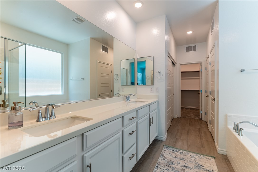 6807 Bayou Hollow Avenue Las Vegas NV 89156