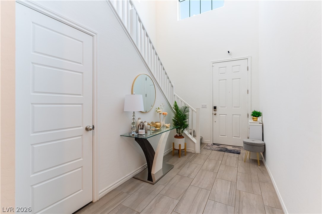 6807 Bayou Hollow Avenue Las Vegas NV 89156