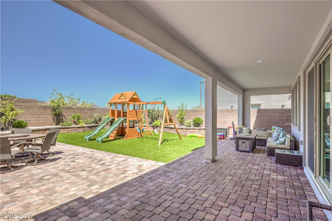 11542 Salt Creek Avenue Las Vegas NV 89138