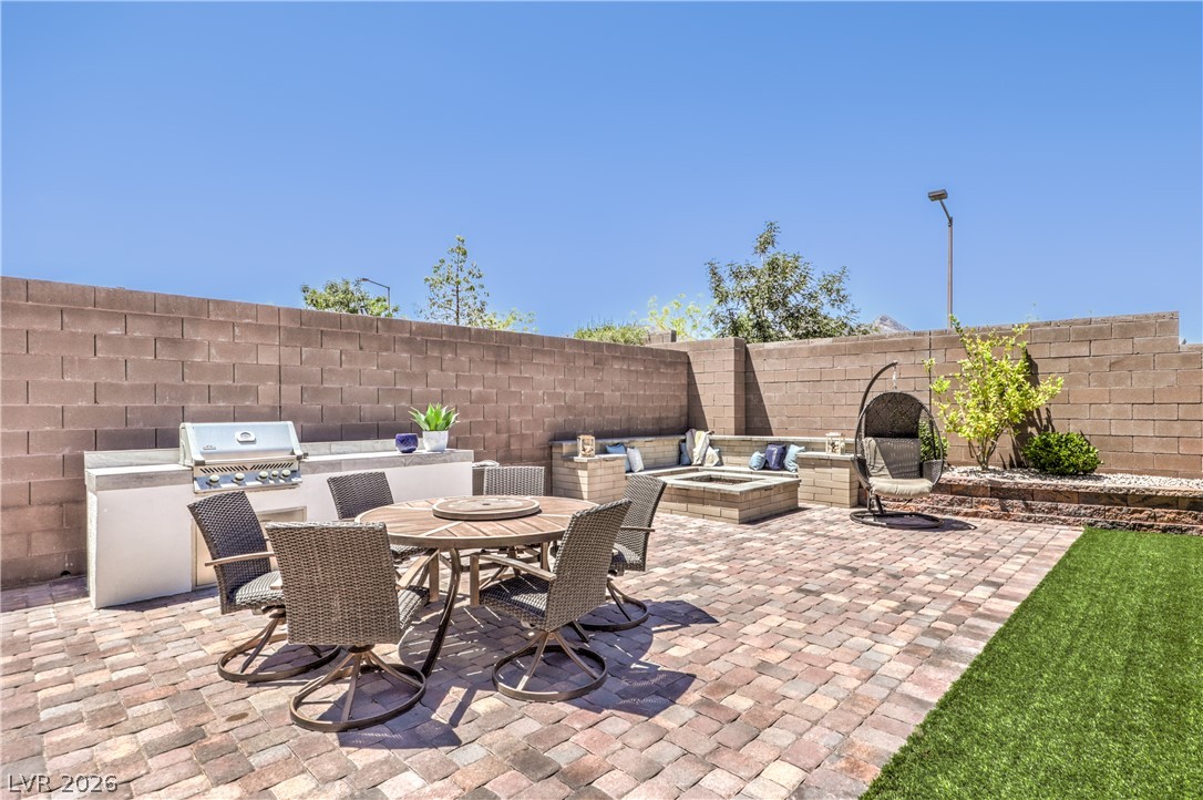 11542 Salt Creek Avenue Las Vegas NV 89138