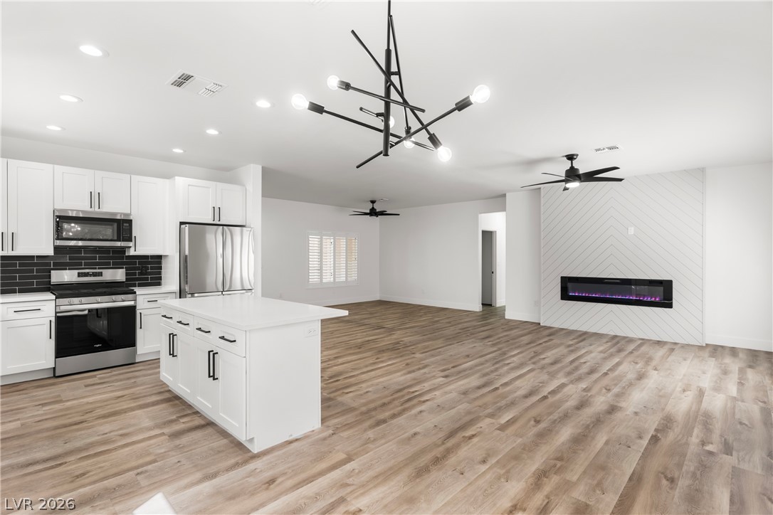 2577 Gilbertville Avenue Henderson NV 89052