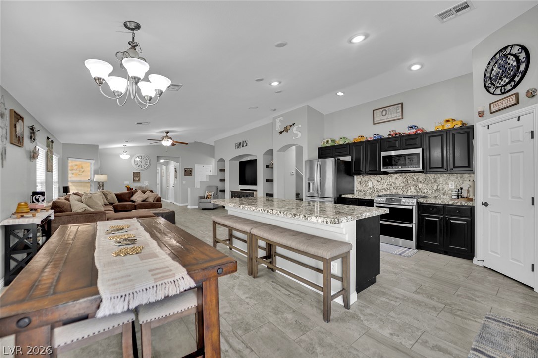 4504 Silverwind Road North Las Vegas NV 89031
