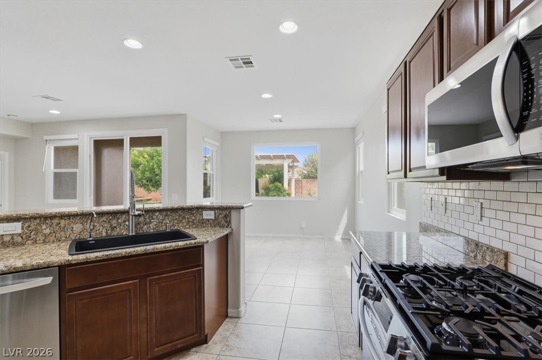 10408 Rugged Mountain Avenue Las Vegas NV 89166