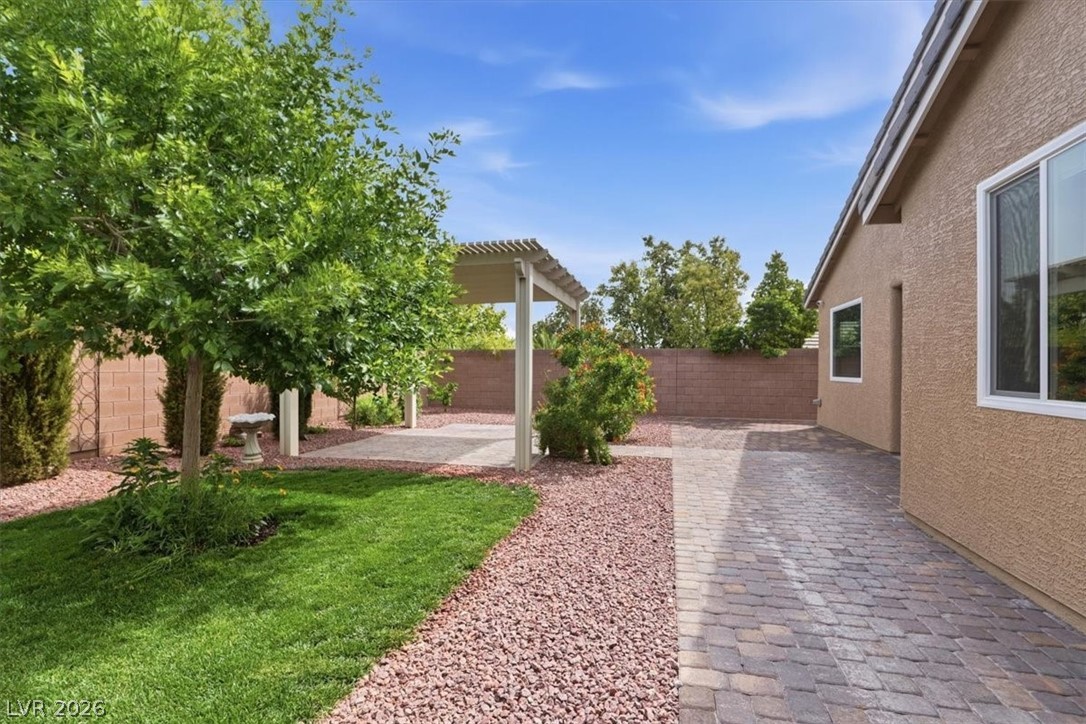10408 Rugged Mountain Avenue Las Vegas NV 89166