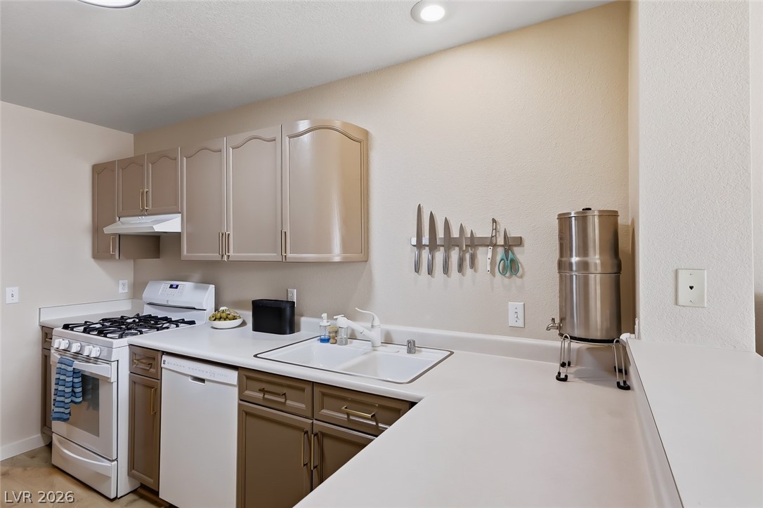 2600 Noble Fir Avenue Henderson NV 89074