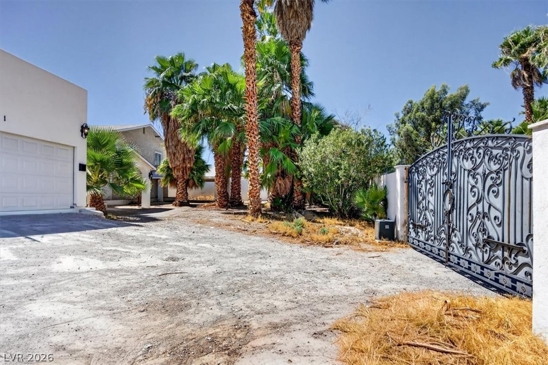 4425 Sunflower Avenue Las Vegas NV 89120