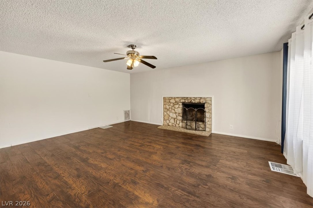 4425 Sunflower Avenue Las Vegas NV 89120